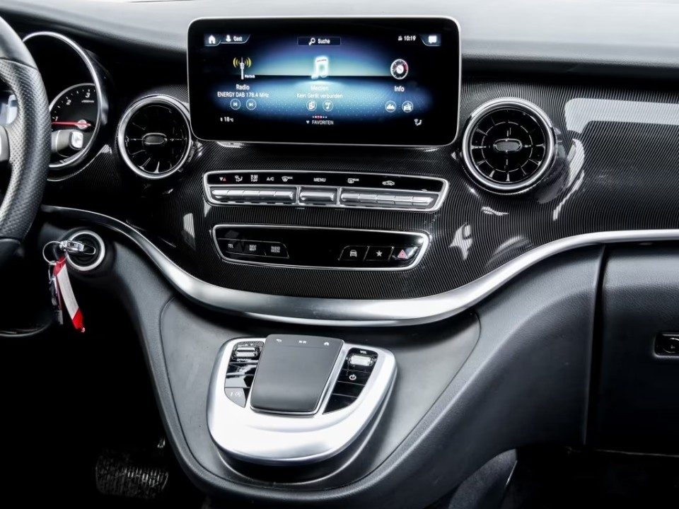 Mercedes-Benz V 300d - foto 8