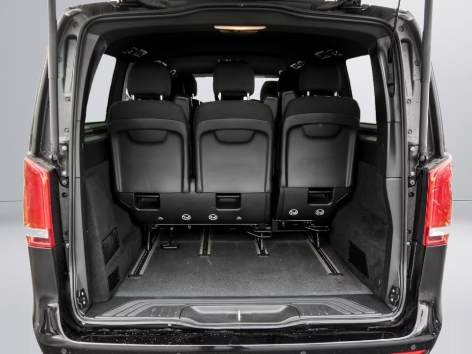 Mercedes-Benz V 300d - foto 15