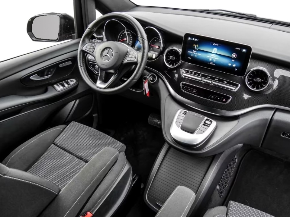 Mercedes-Benz V 300d - foto 7