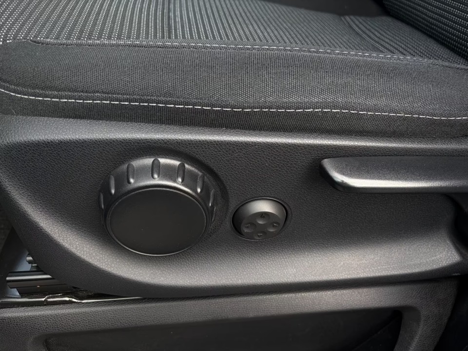 Mercedes-Benz V 300d 4MATIC - foto 19