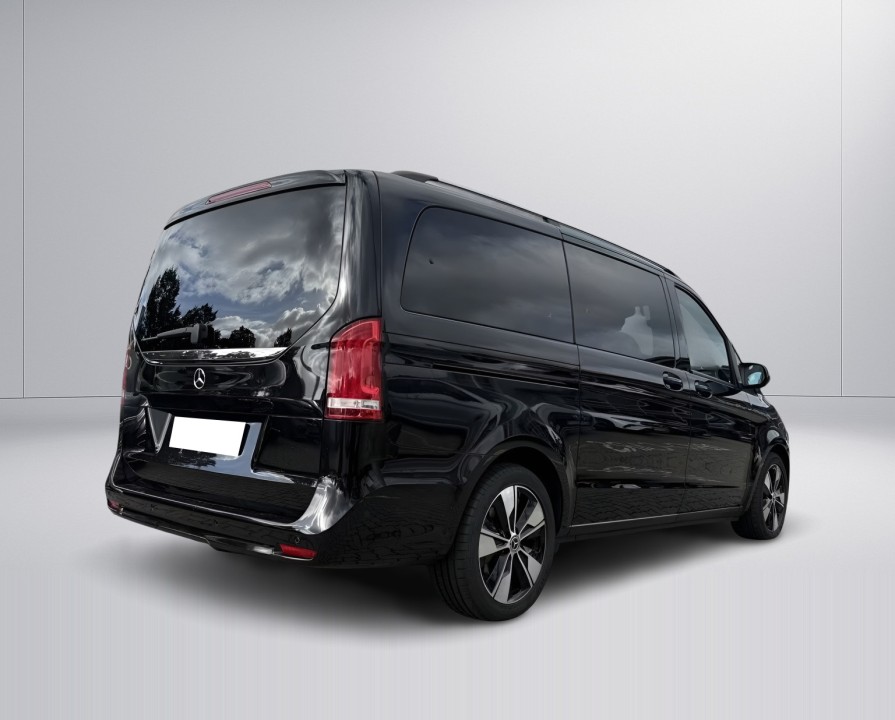 Mercedes-Benz V 250d (3)