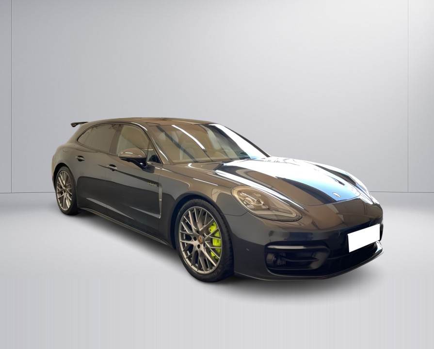 Porsche Panamera 4 Sport Turismo Platinum