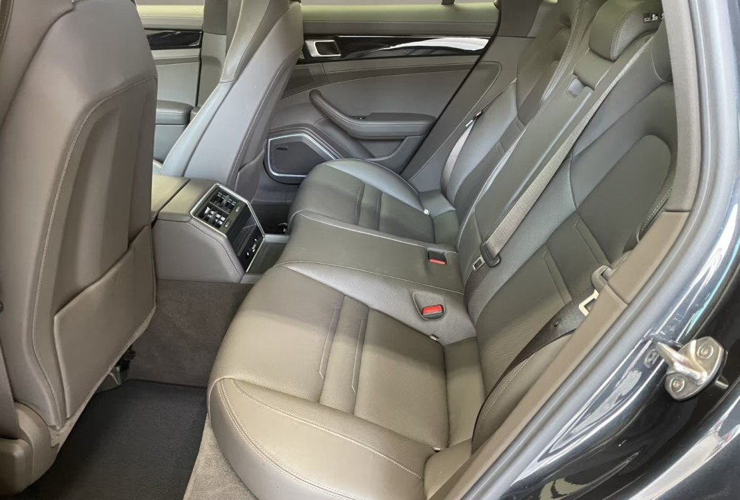 Porsche Panamera 4 Sport Turismo Platinum - foto 16