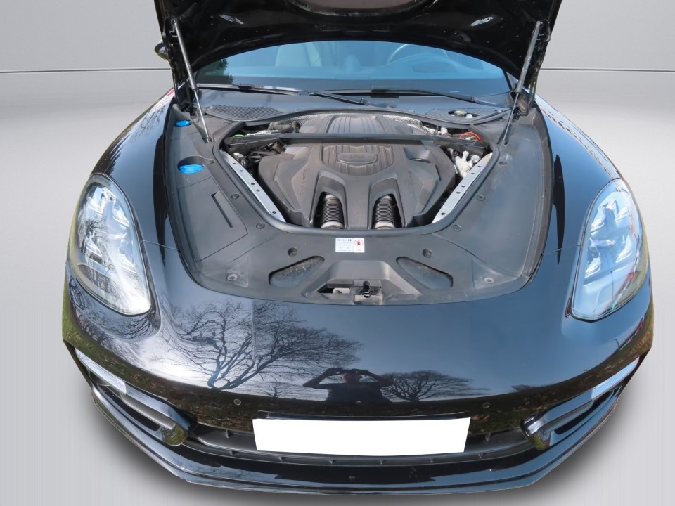 Porsche Panamera Sport Turismo 4 Platinum - foto 18