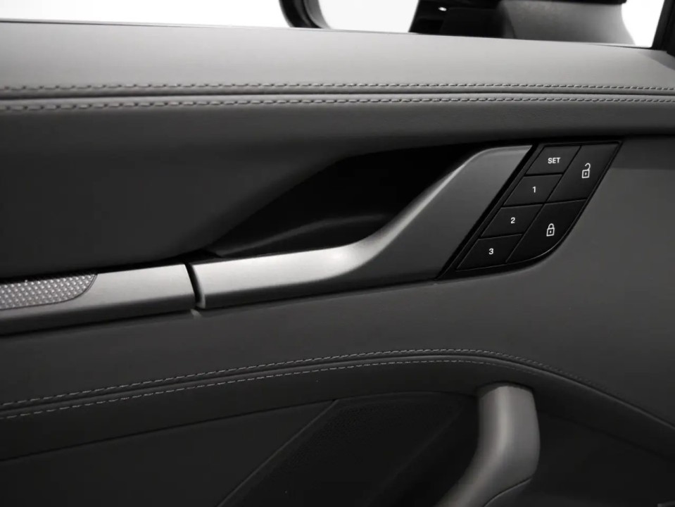 Porsche 911 Carrera 4S - foto 26