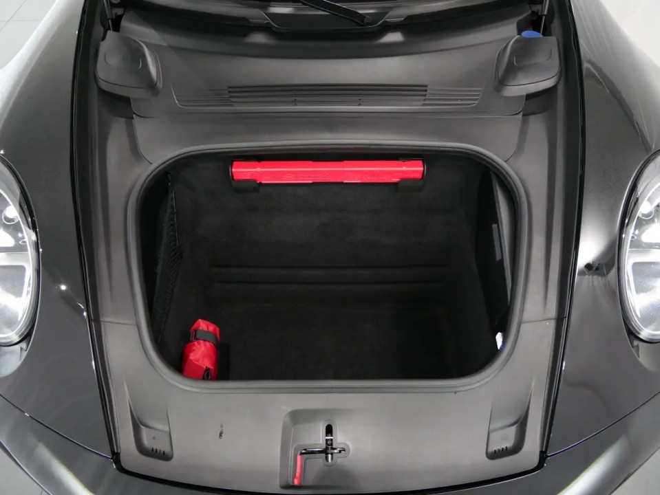 Porsche 911 Carrera 4S - foto 31