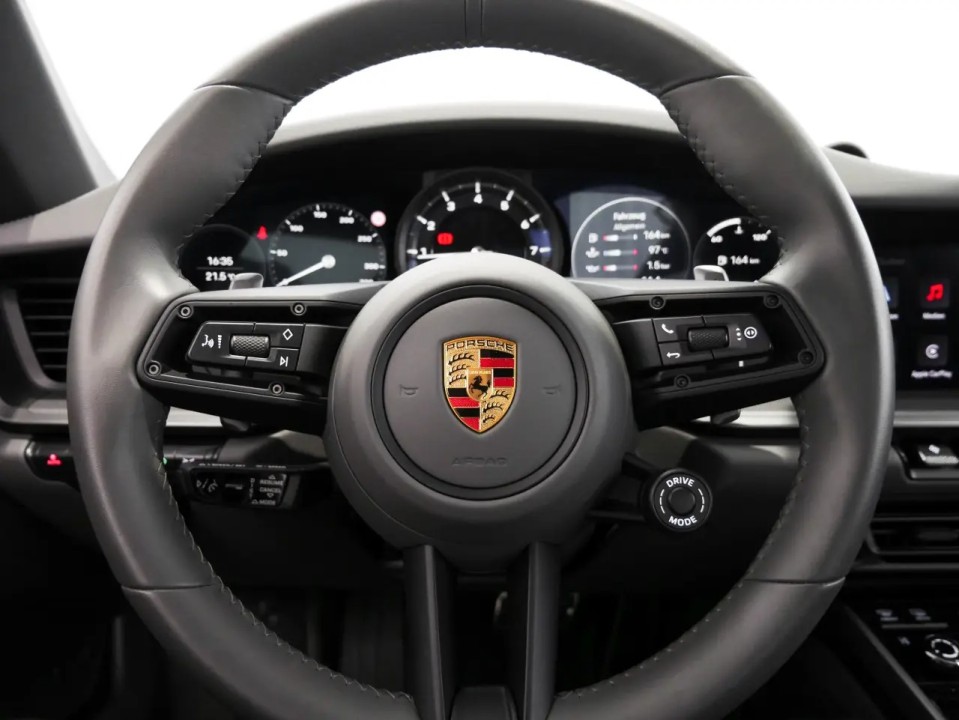 Porsche 911 Carrera 4S - foto 9