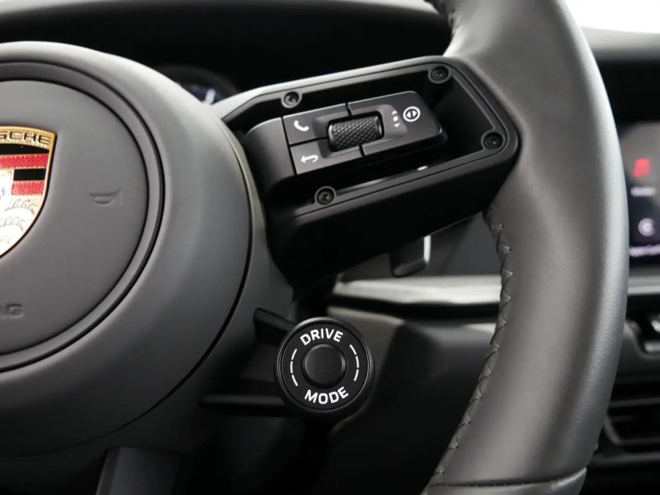 Porsche 911 Carrera 4S - foto 14