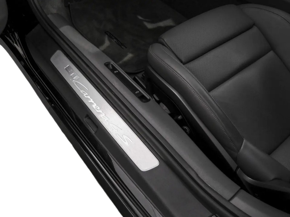 Porsche 911 Carrera 4S - foto 29