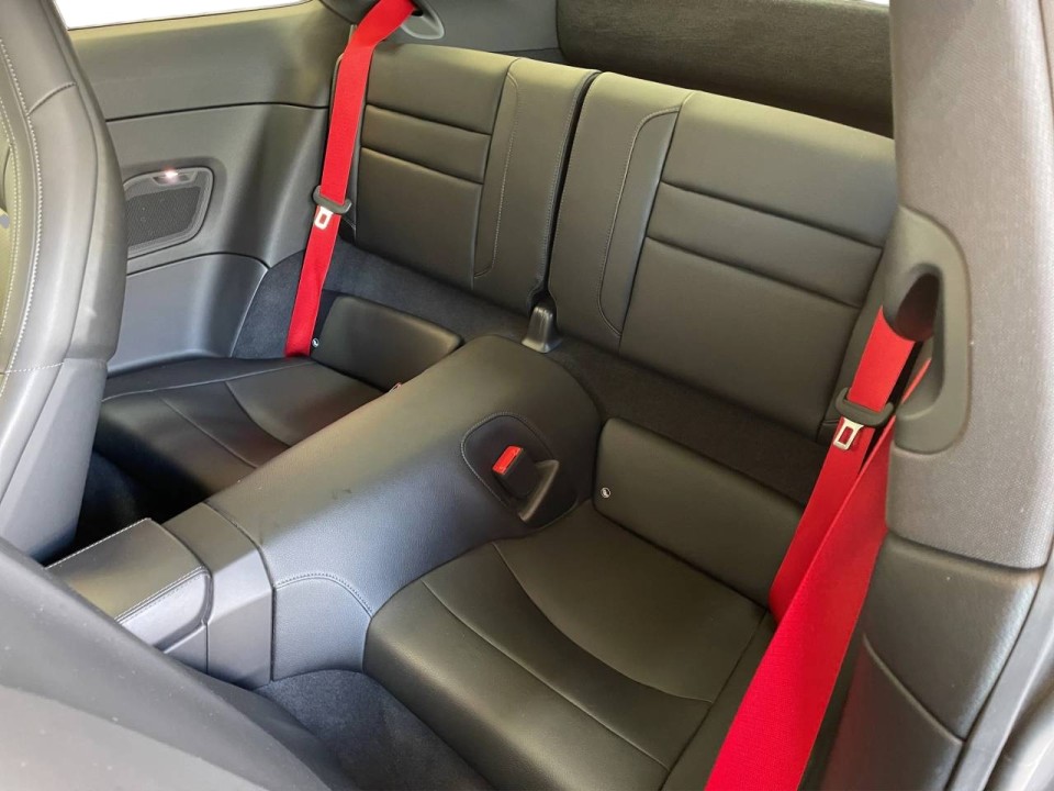 Porsche 911 Carrera 4 - foto 11