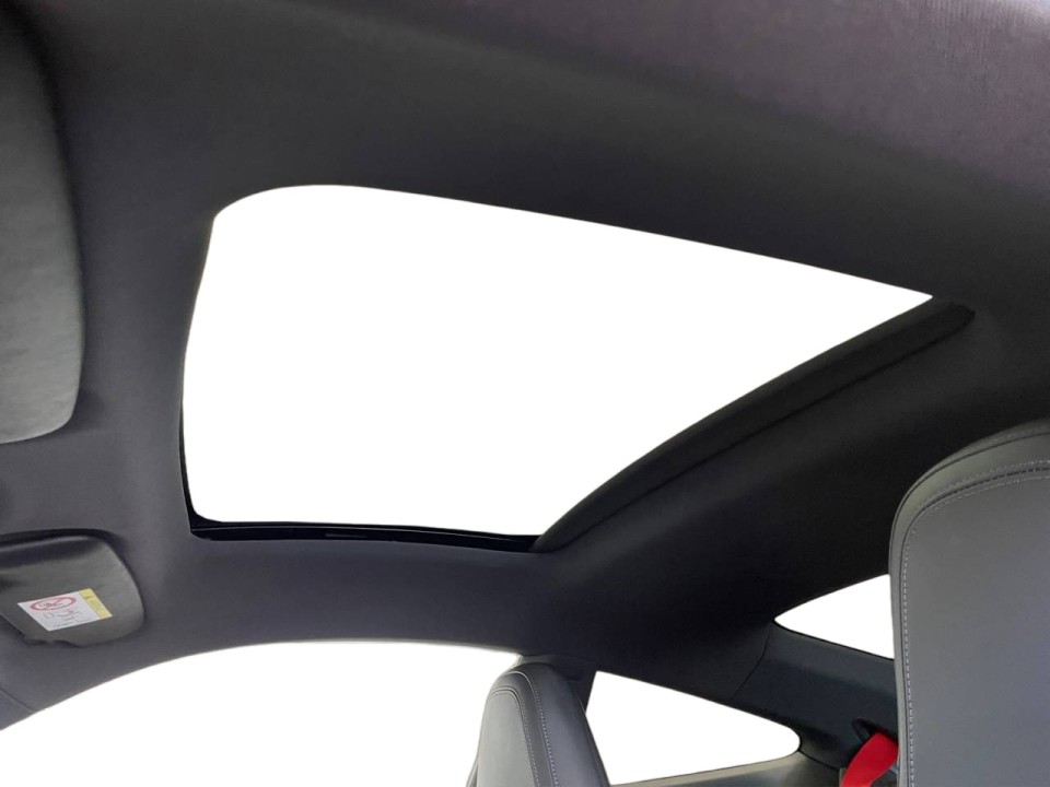 Porsche 911 Carrera 4 - foto 19