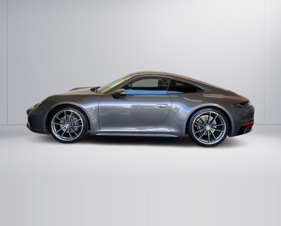 Porsche 911 Carrera 4 - foto 6