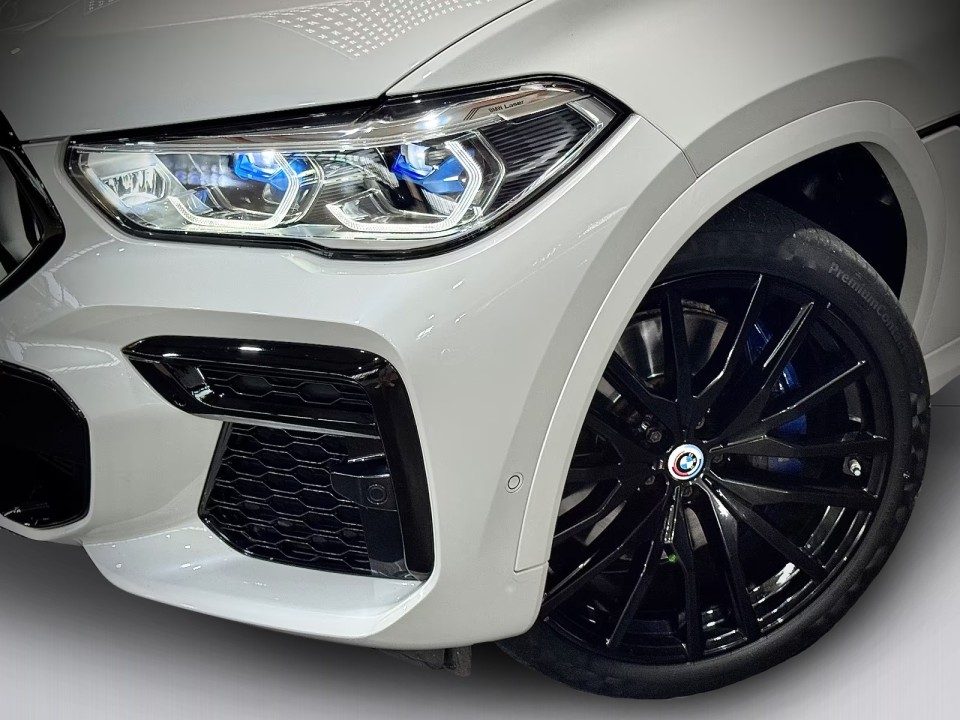 BMW X6 M50i - foto 25