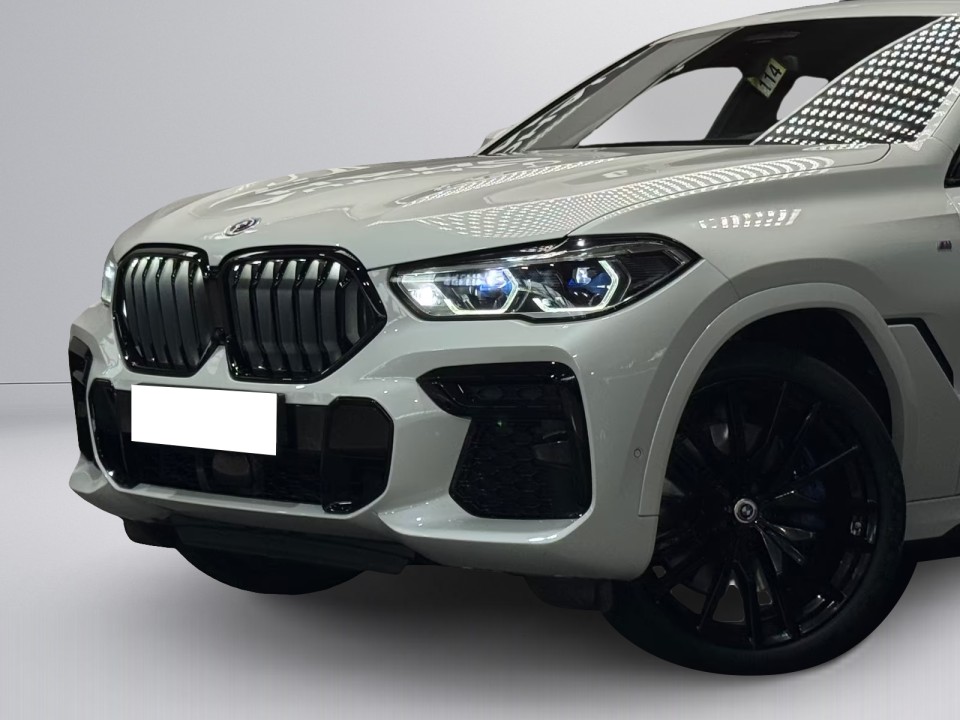 BMW X6 M50i - foto 23