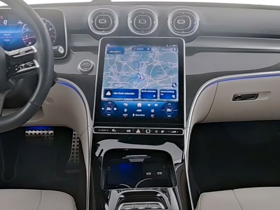 Mercedes-Benz CLE 300 4MATIC AMG (5)