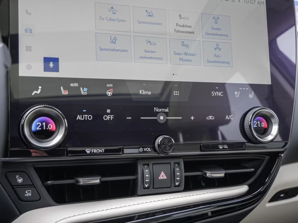 Lexus Seria NX 350h - foto 20