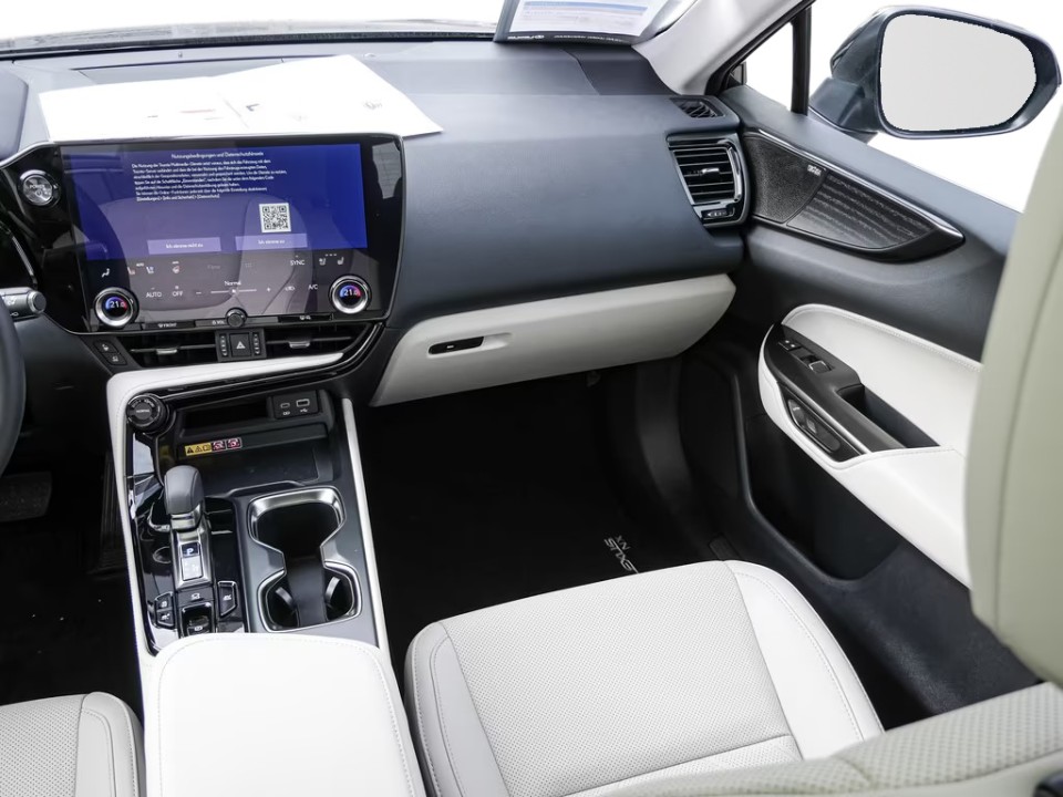 Lexus Seria NX 350h - foto 12