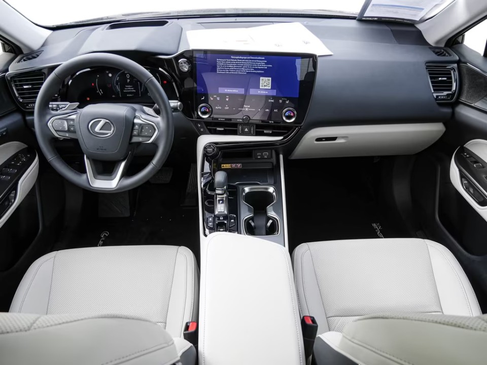 Lexus Seria NX 350h - foto 10