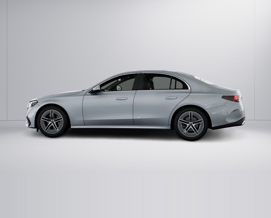 Mercedes-Benz E 200 4MATIC - foto 10