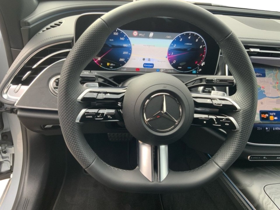 Mercedes-Benz E 200 4MATIC - foto 16