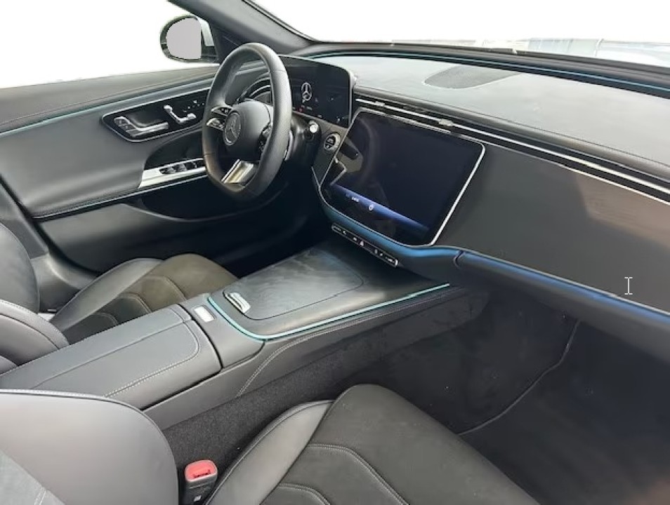 Mercedes-Benz E 450 4MATIC AMG - foto 7