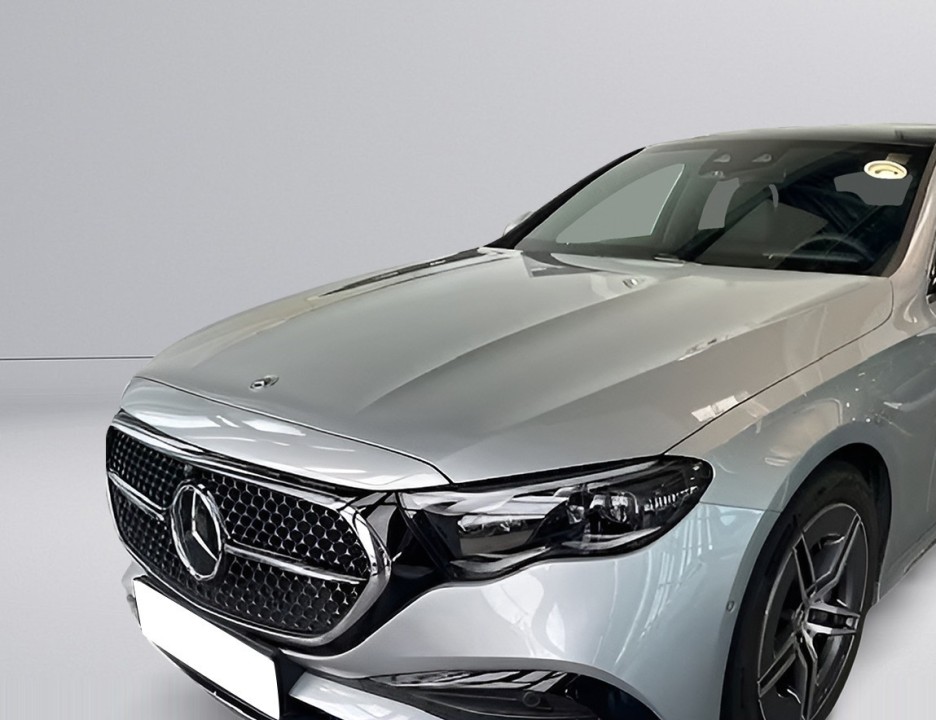 Mercedes-Benz E 450 4MATIC AMG - foto 12