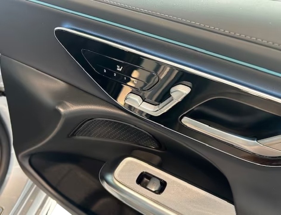 Mercedes-Benz E 450 4MATIC AMG - foto 11