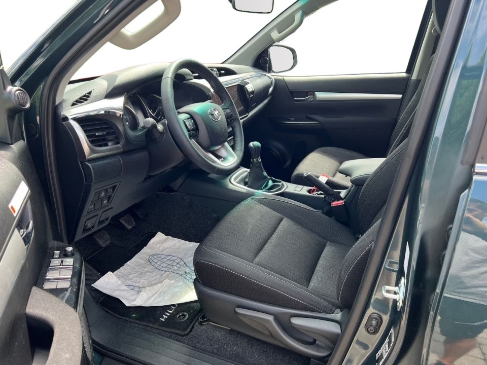 Toyota Hilux Comfort - foto 11