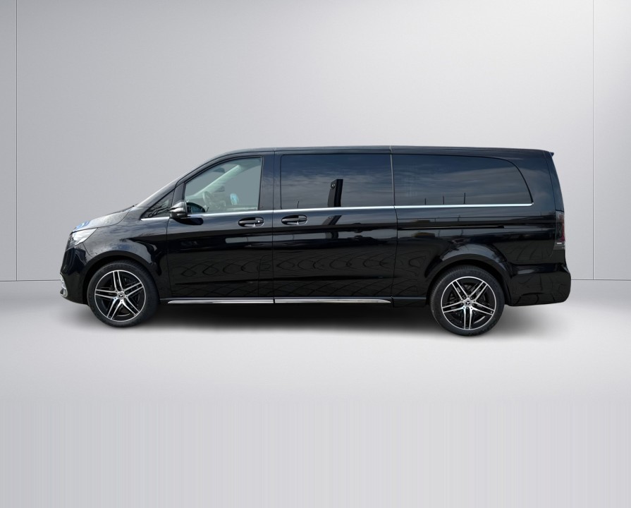 Mercedes-Benz V 300d 4MATIC AMG (2)