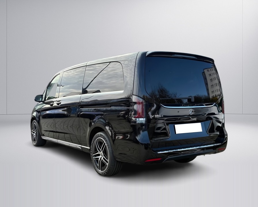 Mercedes-Benz V 300d 4MATIC AMG (3)