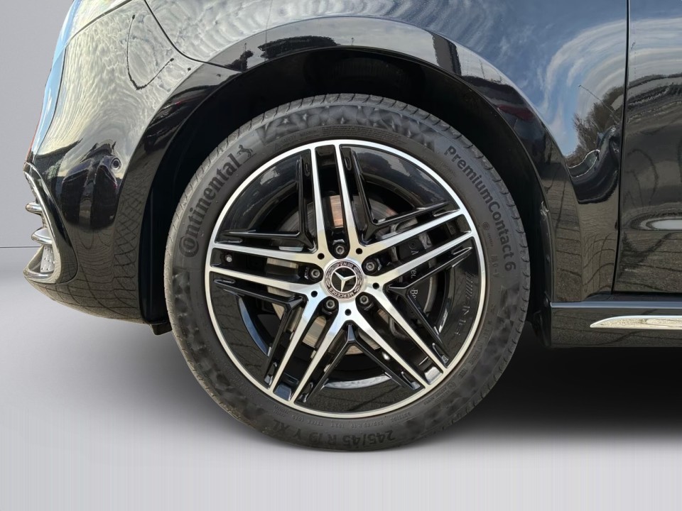 Mercedes-Benz V 300d 4MATIC AMG - foto 10