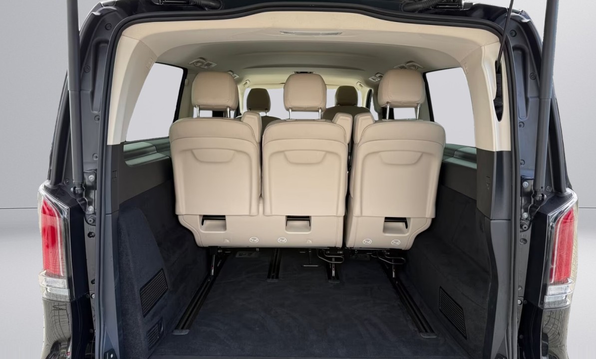 Mercedes-Benz V 300d 4MATIC AMG - foto 9