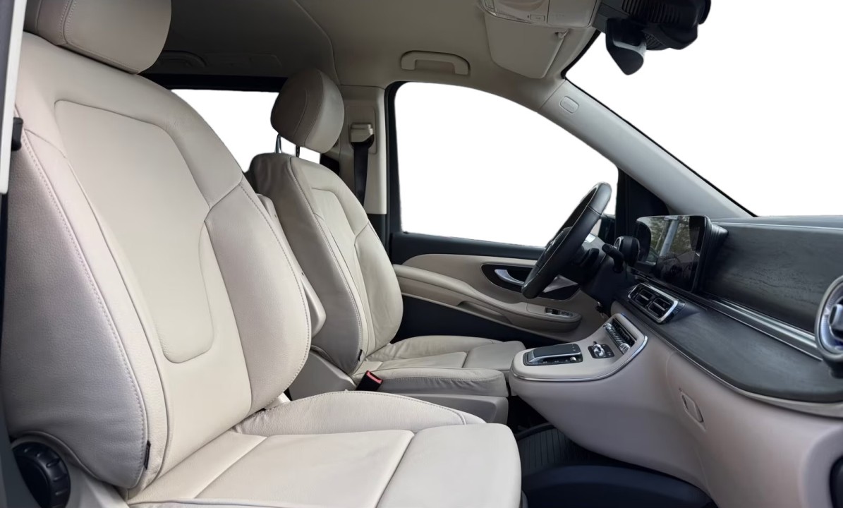 Mercedes-Benz V 300d 4MATIC AMG - foto 6