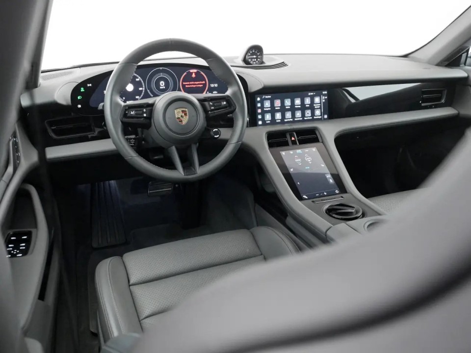Porsche Taycan - foto 6