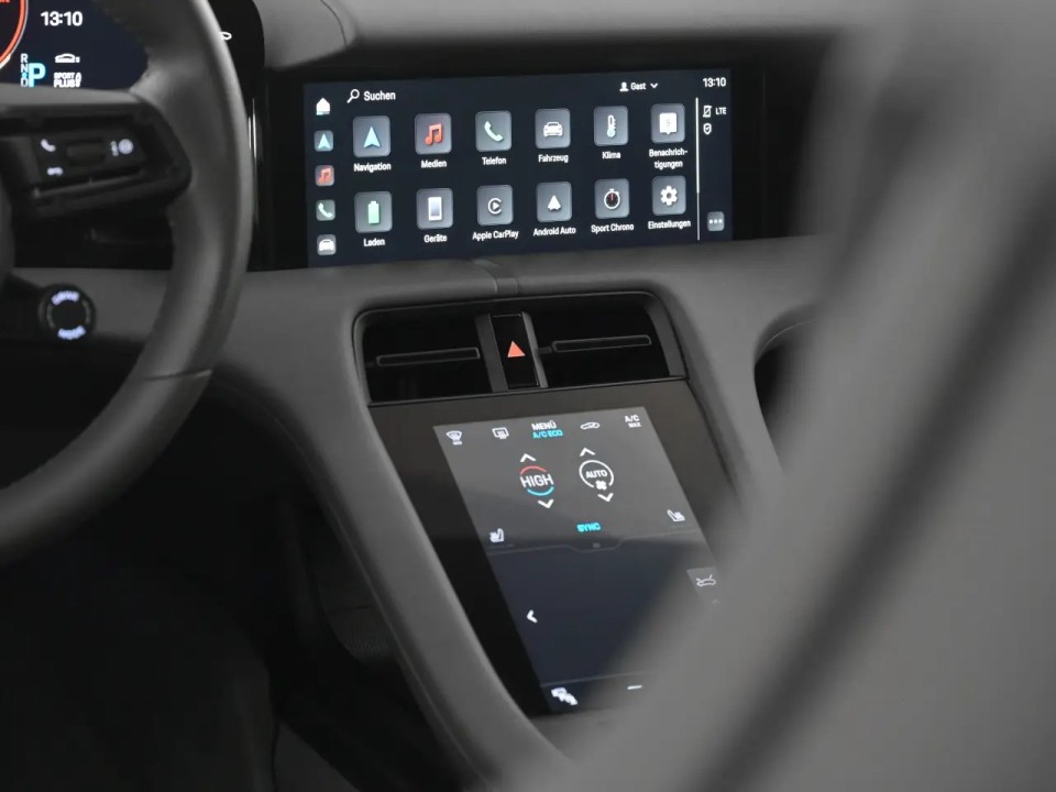 Porsche Taycan - foto 13
