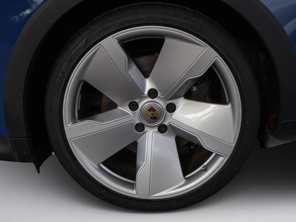 Porsche Taycan 4 Cross Turismo - foto 23