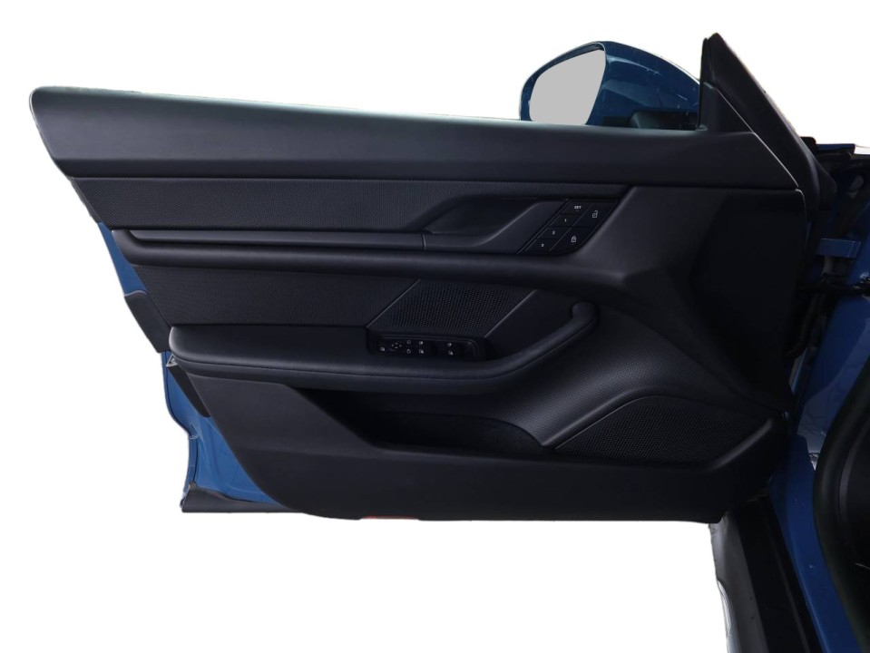 Porsche Taycan 4 Cross Turismo - foto 17