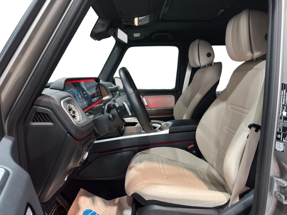 Mercedes-Benz G 500 - foto 10