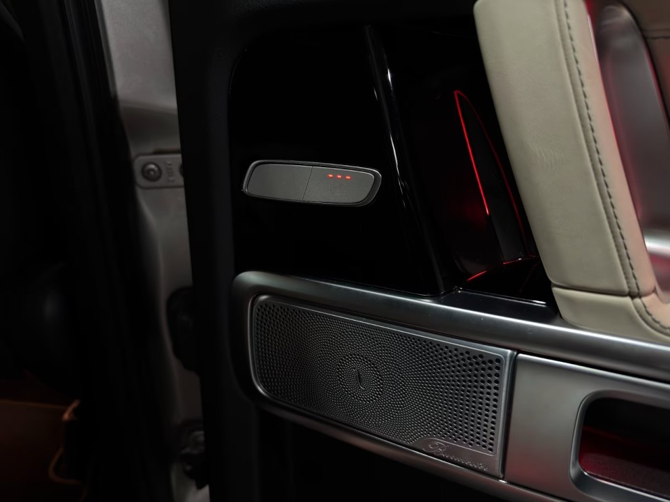 Mercedes-Benz G 500 - foto 23