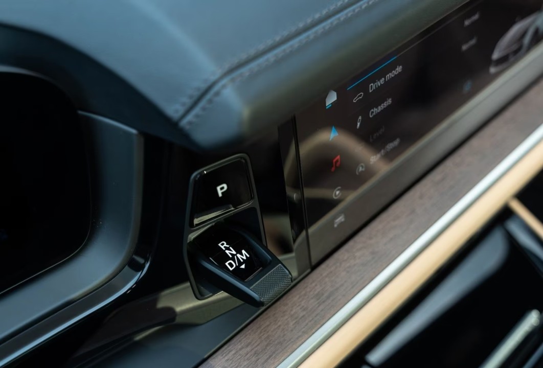 Porsche Cayenne Coupe - foto 19