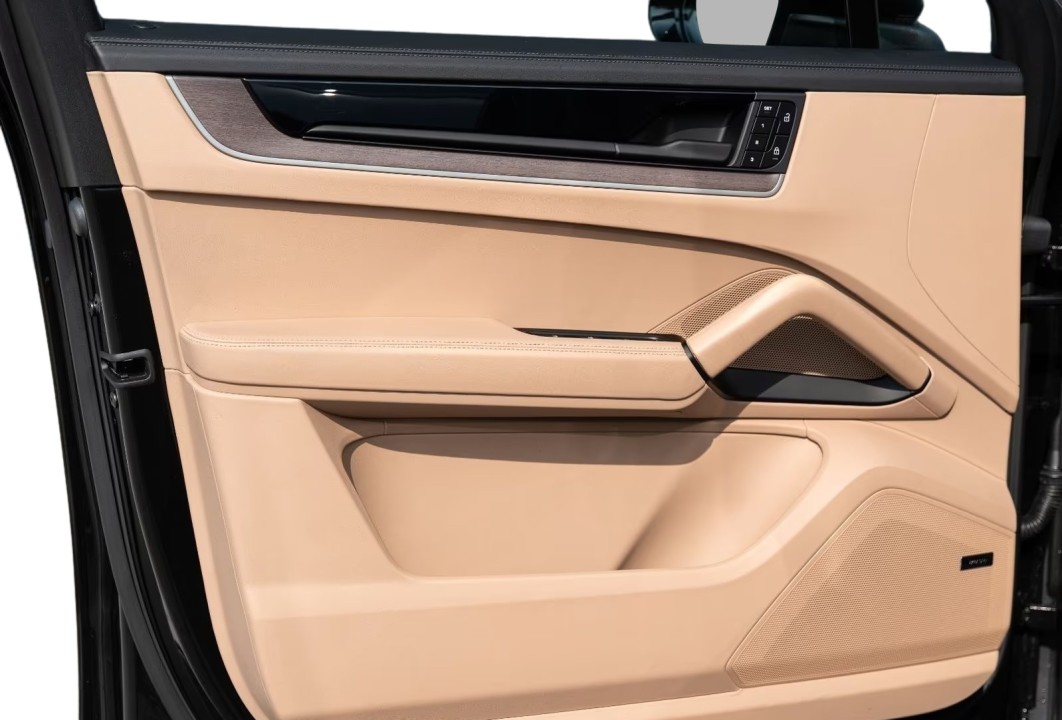 Porsche Cayenne Coupe - foto 28