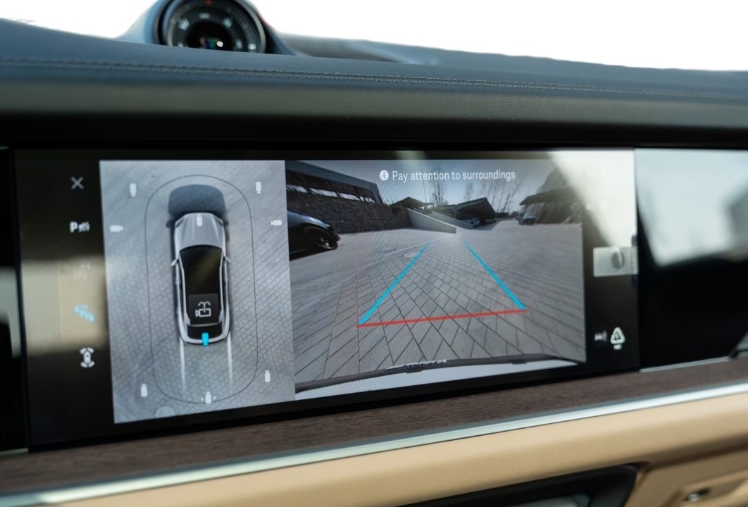 Porsche Cayenne Coupe - foto 22