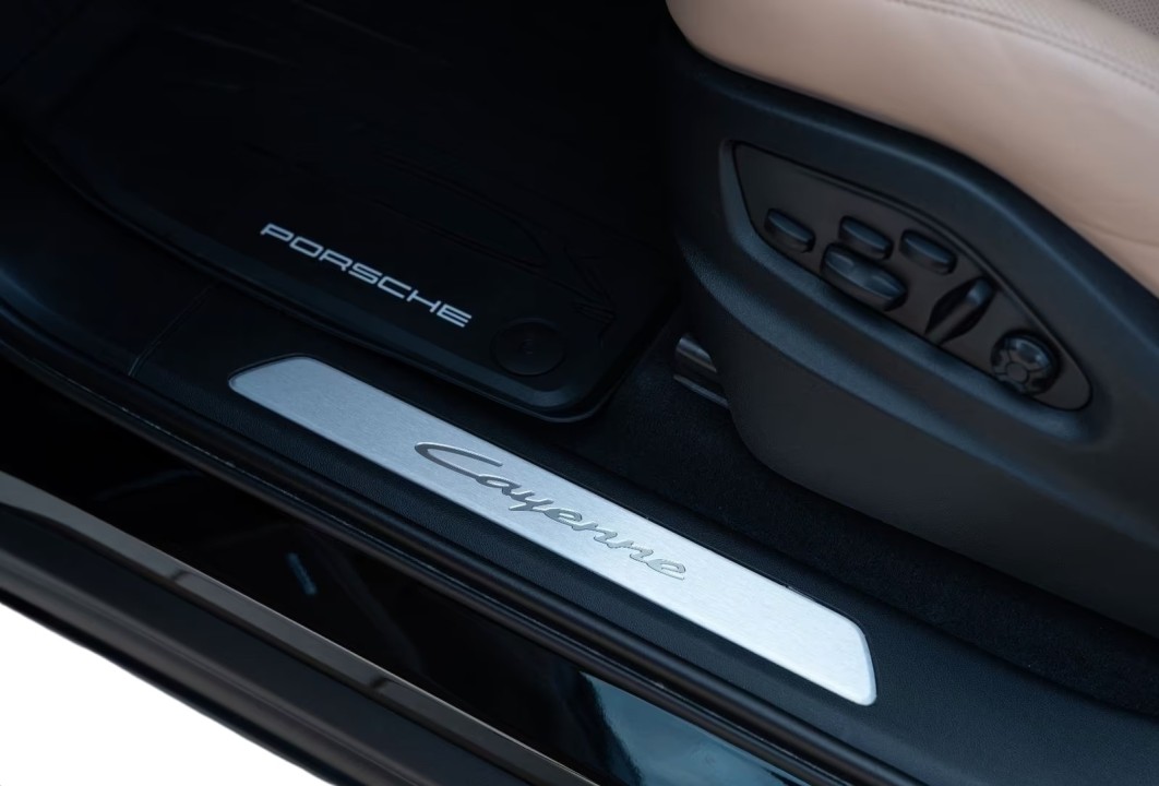 Porsche Cayenne Coupe - foto 32