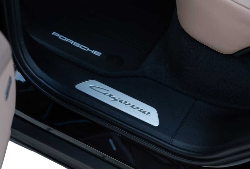 Porsche Cayenne Coupe - foto 33