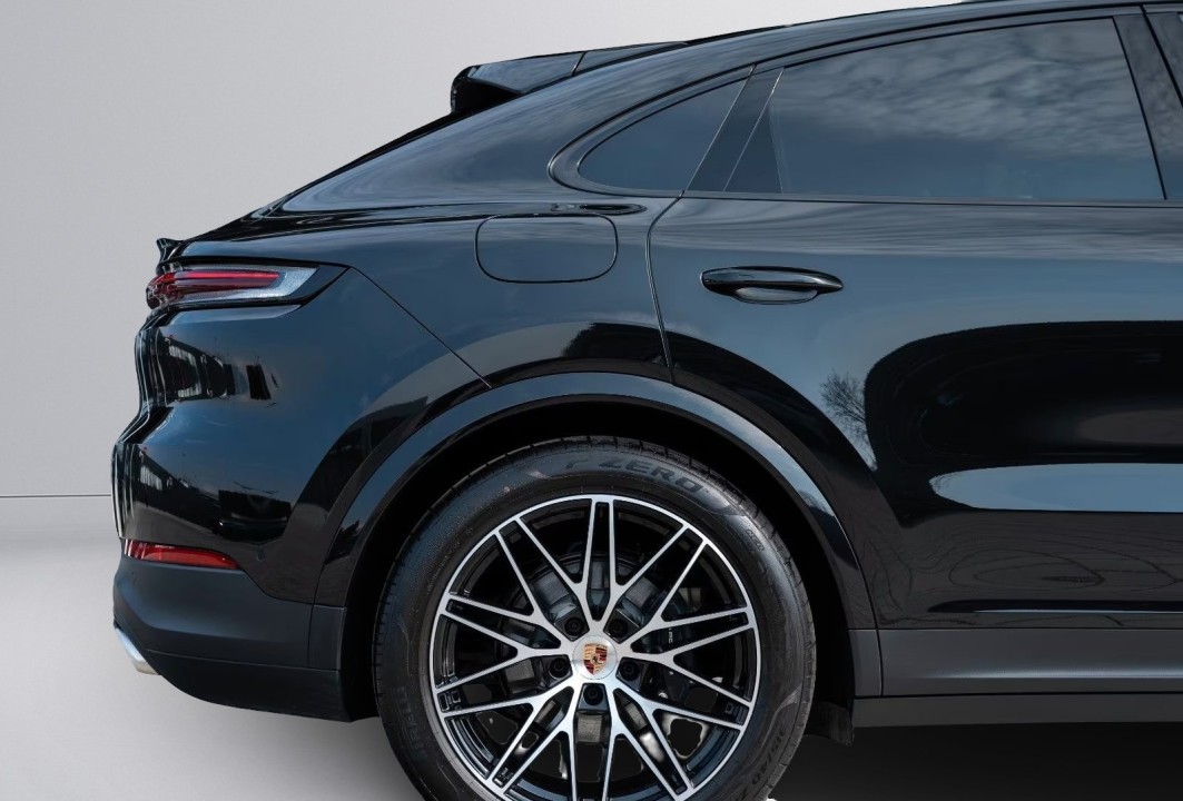 Porsche Cayenne Coupe - foto 45