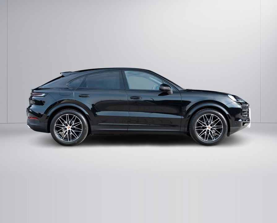 Porsche Cayenne Coupe (2)