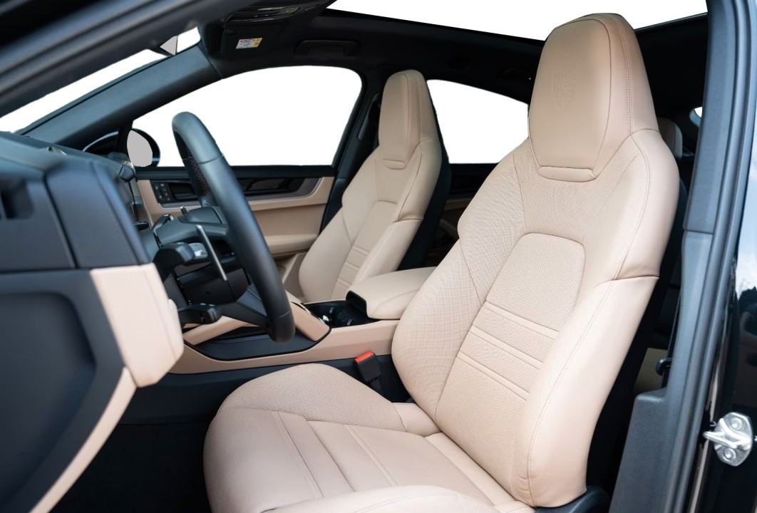 Porsche Cayenne Coupe - foto 12