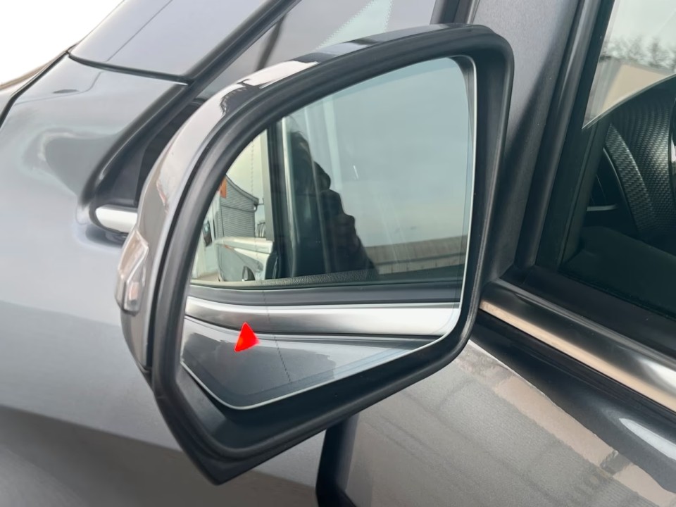 Mercedes-Benz V 300d 4MATIC AMG - foto 12