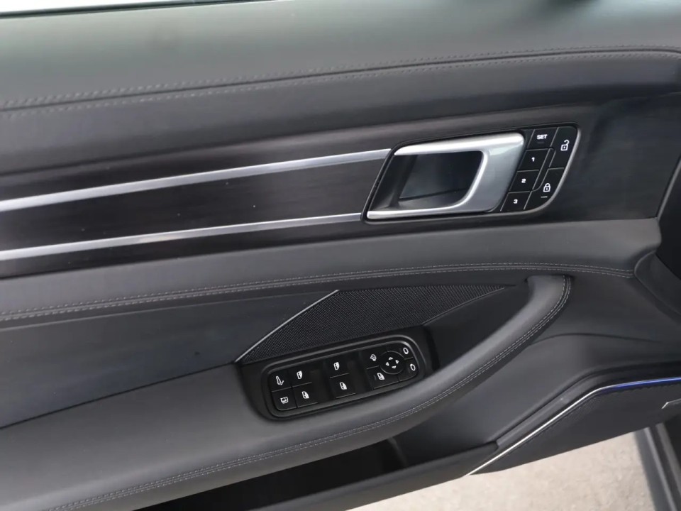 Porsche Panamera 4 E-Hybrid Platinum Edition - foto 14