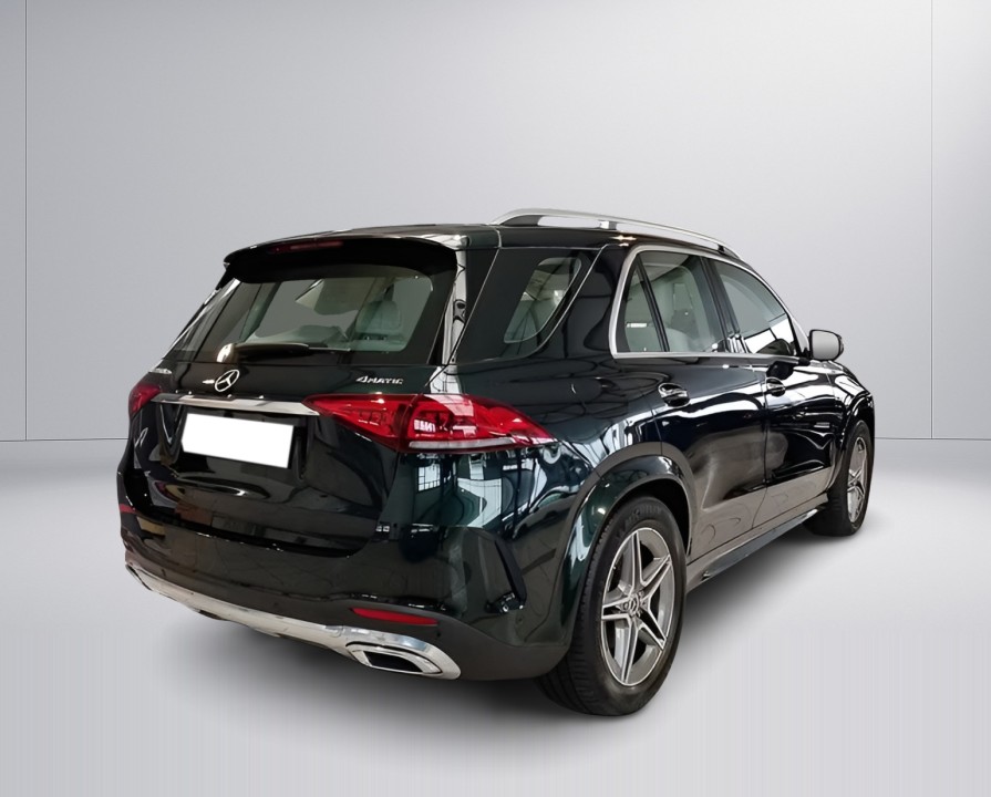 Mercedes-Benz GLE 350de 4MATIC AMG (5)